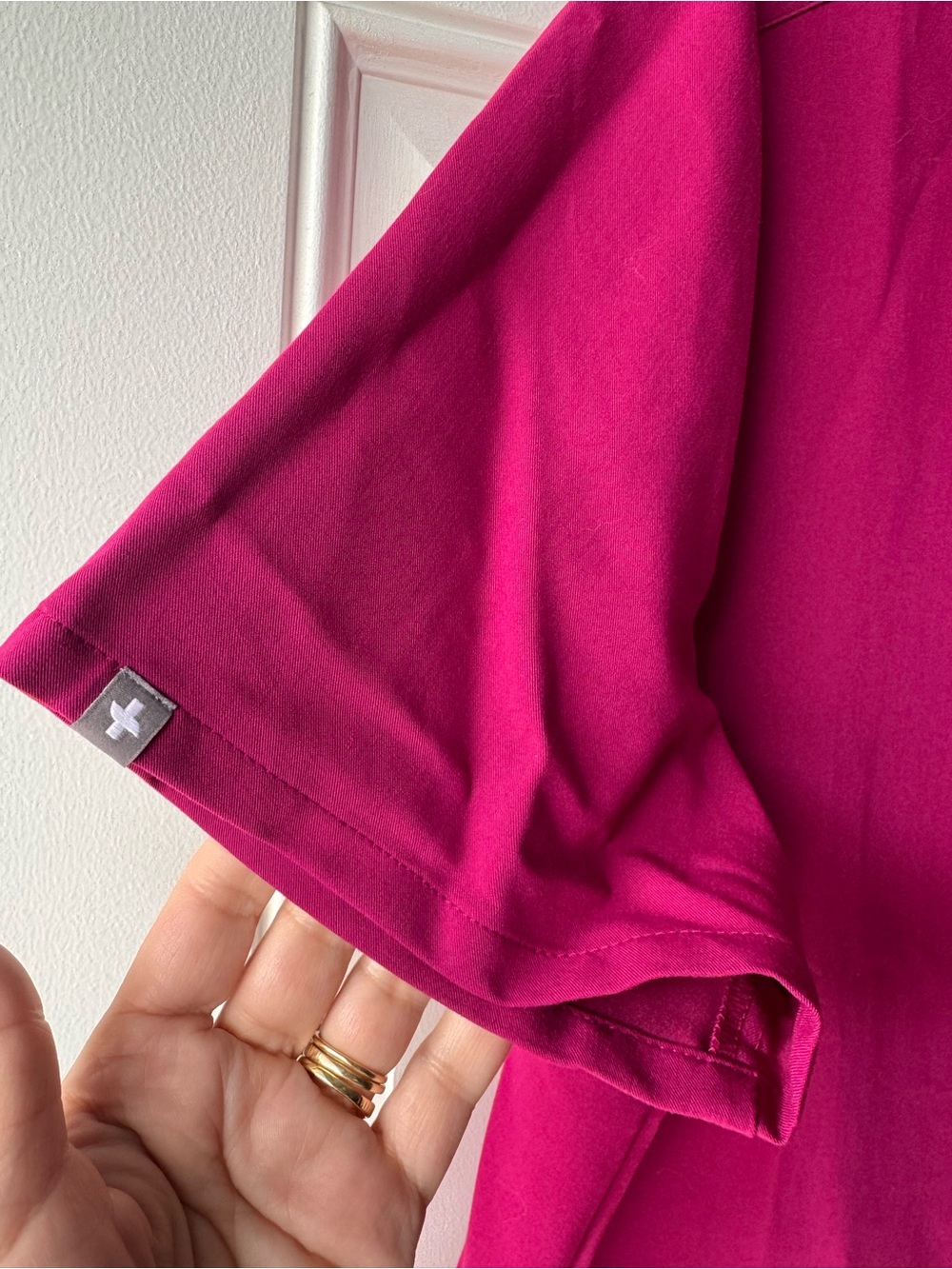 Figs Women's Hot Pink Scrubs. NEW. XL - Picture 4 of 16